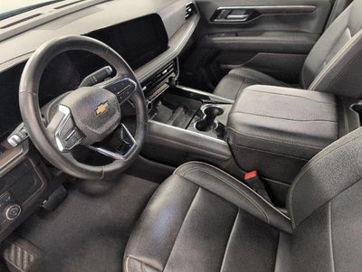 2025 Chevrolet Suburban 4WD 4dr Premier