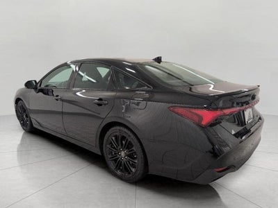 2022 Toyota Avalon Hybrid XSE Nightshade FWD