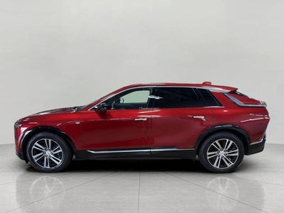 2024 Cadillac LYRIQ 4dr Luxury w/1SC