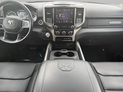 2019 RAM 1500 Laramie 4x4 Crew Cab 5'7 Box