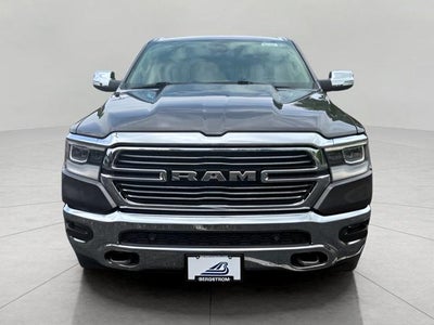 2019 RAM 1500 Laramie 4x4 Crew Cab 5'7 Box