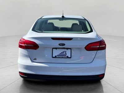 2017 Ford Focus SE Sedan