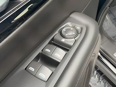 2025 Chevrolet Suburban 4WD 4dr Z71
