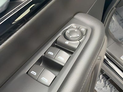 2025 Chevrolet Suburban 4WD 4dr Z71