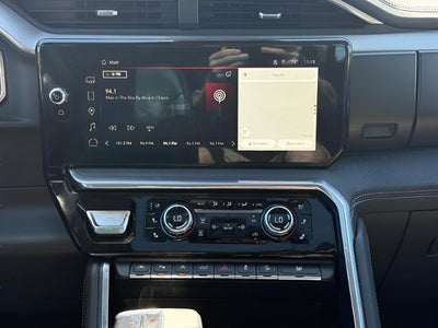 2023 GMC Sierra 1500 4WD Crew Cab 147 Denali