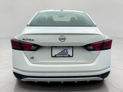 2025 Nissan Altima SV FWD
