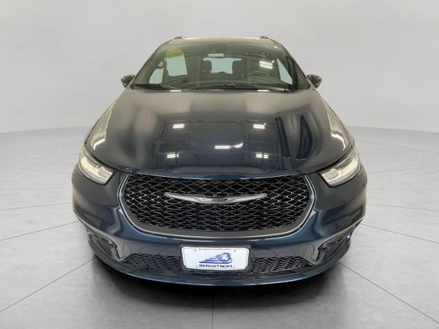 2025 Chrysler Pacifica Limited AWD