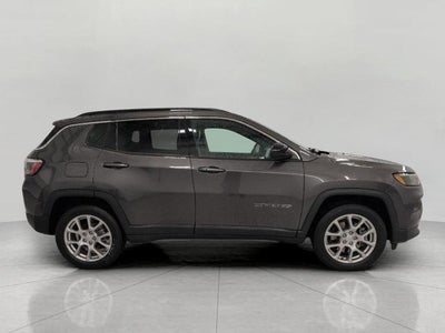 2023 Jeep Compass Latitude Lux 4x4