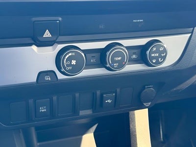 2022 Toyota Tacoma SR Access Cab 6' Bed I4 AT