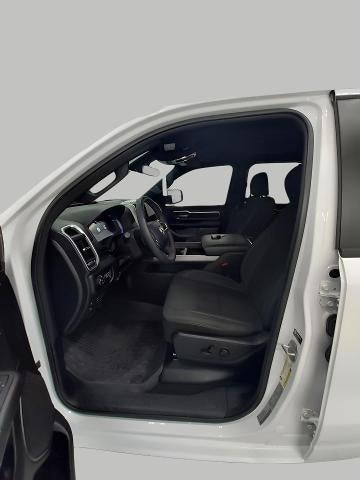 2025 RAM 1500 Big Horn 4x4 Crew Cab 5'7" Box