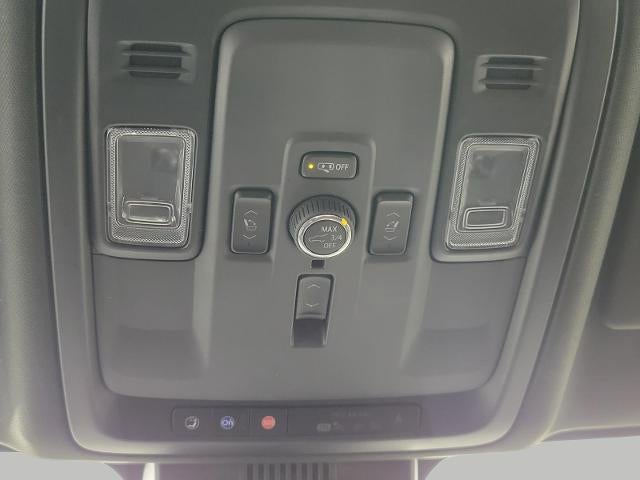 2025 GMC Yukon XL 4WD 4dr Denali
