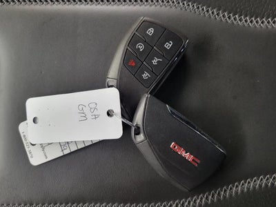 2025 GMC Yukon XL 4WD 4dr Denali