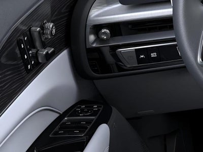 2025 Cadillac LYRIQ 4dr Luxury w/1SE