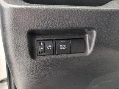 2025 Toyota RAV4 XLE AWD (Natl)