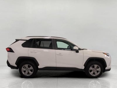 2025 Toyota RAV4 XLE AWD (Natl)