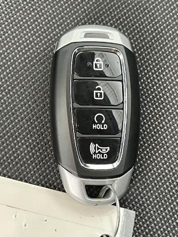 2022 Hyundai Venue Limited IVT