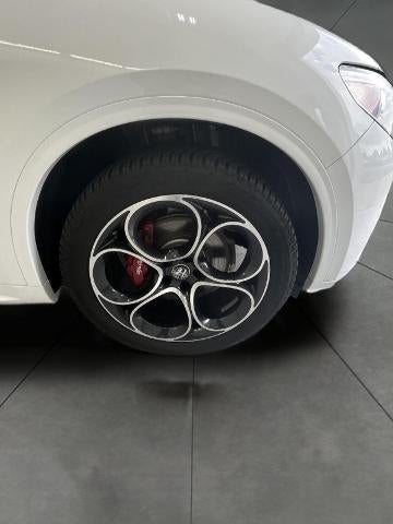 2023 Alfa Romeo Stelvio Ti AWD