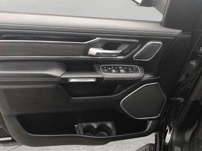 2021 RAM 1500 Laramie 4x4 Crew Cab 5'7 Box