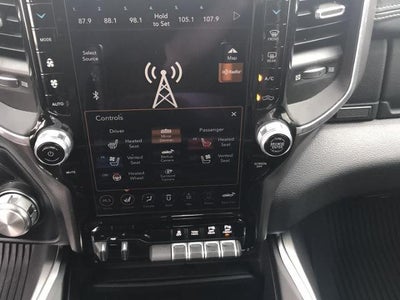 2021 RAM 1500 Laramie 4x4 Crew Cab 5'7 Box