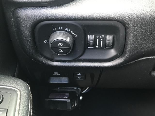 2019 RAM 1500 Rebel 4x4 Crew Cab 5'7 Box