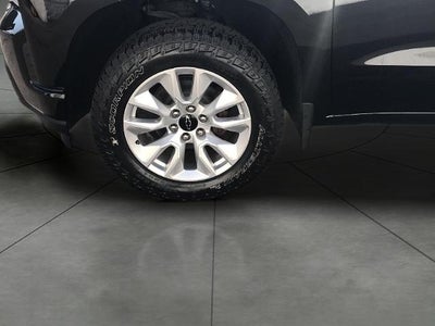 2020 Chevrolet Silverado 1500 4WD Crew Cab 147 Custom
