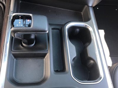 2025 GMC Sierra 1500 4WD Crew Cab 147 SLT