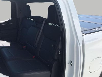 2025 GMC Sierra 1500 4WD Crew Cab 147 SLT