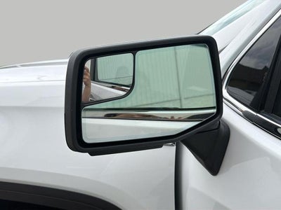 2025 GMC Sierra 1500 4WD Crew Cab 147 SLT