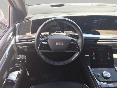 2025 Cadillac Escalade ESV 4WD 4dr Premium Luxury