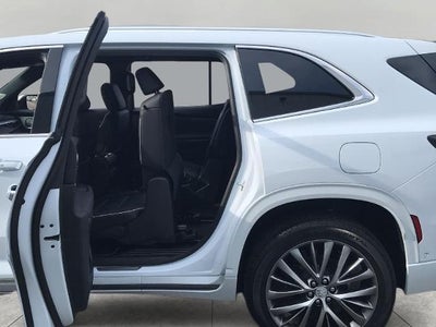 2026 Buick Enclave 4dr Avenir