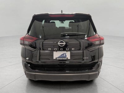 2025 Nissan Rogue AWD SV