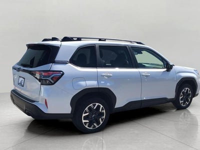 2025 Subaru Forester Premium AWD