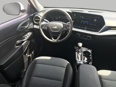 2025 Chevrolet Trax FWD 4dr LT
