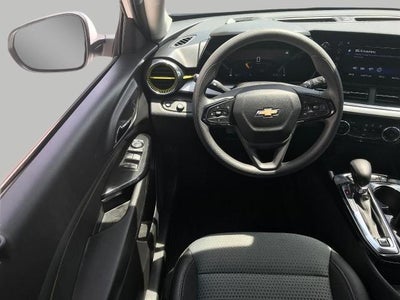 2025 Chevrolet Trax FWD 4dr LT