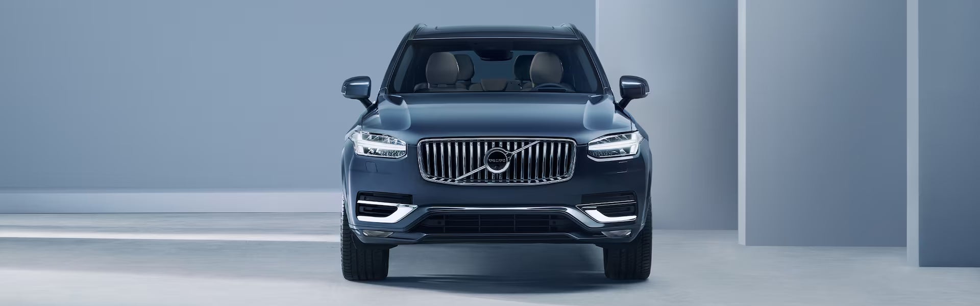 2023 Volvo XC40